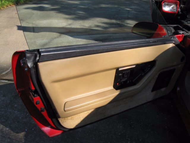 1985 Chevrolet Corvette - photo 10