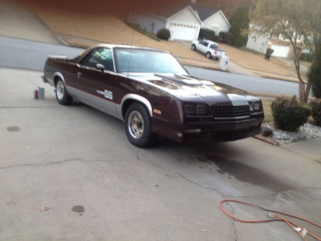 1985 Chevrolet El Camino All chrome trimming are on the car. - photo 5