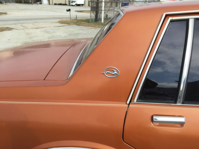 1985 Chevrolet Impala SEDAN - photo 11