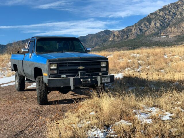 1985 Chevrolet C/K Pickup 2500 Custom Deluxe - photo 2