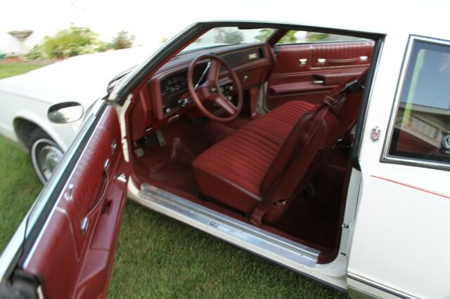 1985 Chevrolet Monte Carlo - photo 2