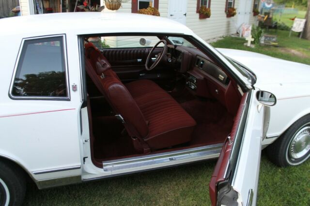1985 Chevrolet Monte Carlo - photo 7
