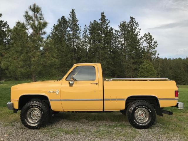 1985 Chevrolet C-10 CUSTOM DELUXE SILVERADO K-10