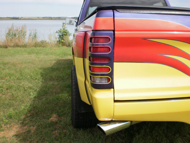 1985 Chevrolet S-10 Custom Modified After-market accessories - photo 11