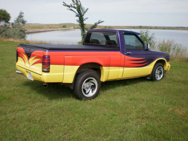 1985 Chevrolet S-10 Custom Modified After-market accessories - photo 6