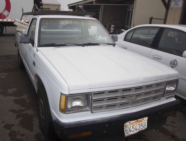 1985 Chevy S10 w (2) Delta Tool Boxes, Lumber Rack--Odometer 56464 RUNS IN VIDEO 1985 Chevrolet S-10