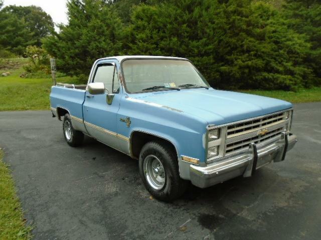 1985 Chevy Scottsdale short bed one owner low mileage ac/pd/pw/ps 1985 Chevrolet C-10