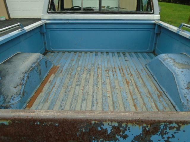 1985 Chevrolet C-10 - photo 8