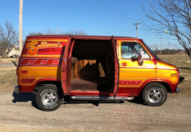 1985 Chevrolet G20 Van - photo 4