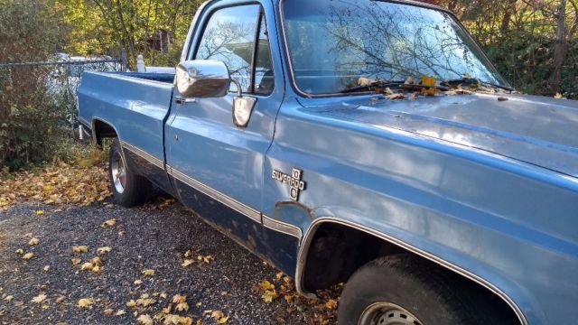 1985 chevy Silverado pick up truck long bed 1985 Chevrolet C-10 Blue