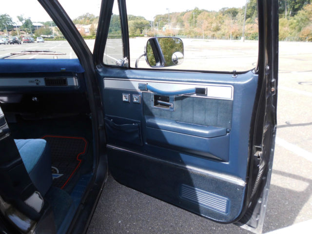 1985 Chevrolet C-10 SILVERADO - photo 11