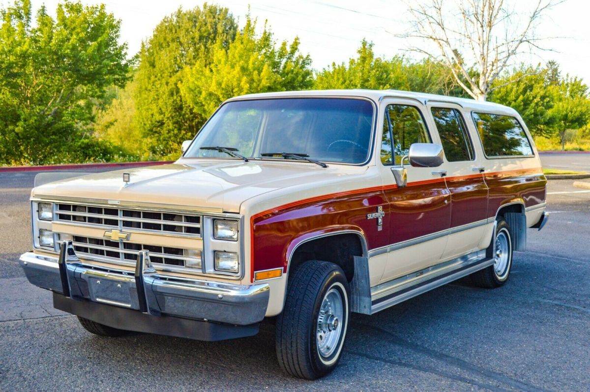 1985 Chevrolet Suburban ~ 4X4 ~ 85K MILES - photo 10