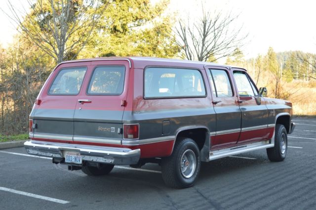 1985 Chevrolet Suburban - photo 12