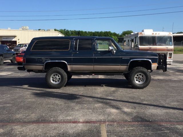 1985 chevy suburban K20 4x4 1985 Chevrolet Suburban K2500