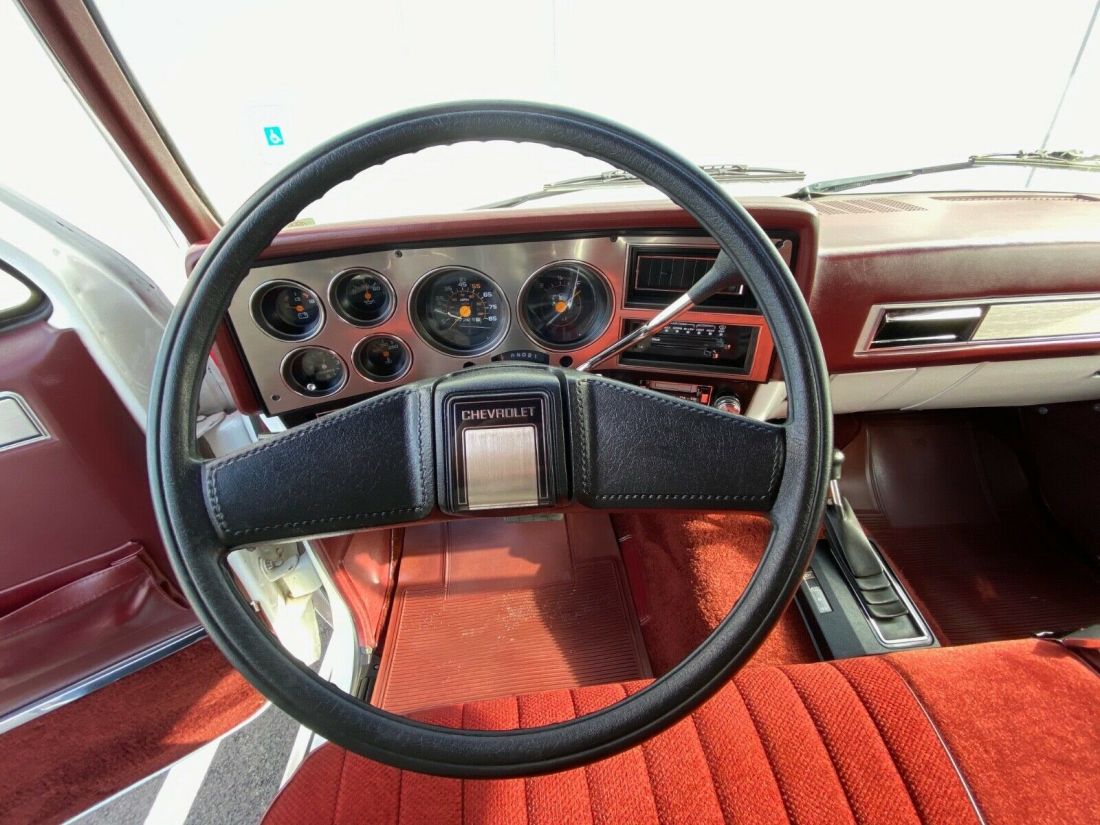 1985 Chevrolet C/K Pickup 2500 ONLY 39,225 ACTUAL MILES ONE FAMILY OWNED K20 4X4 - photo 12