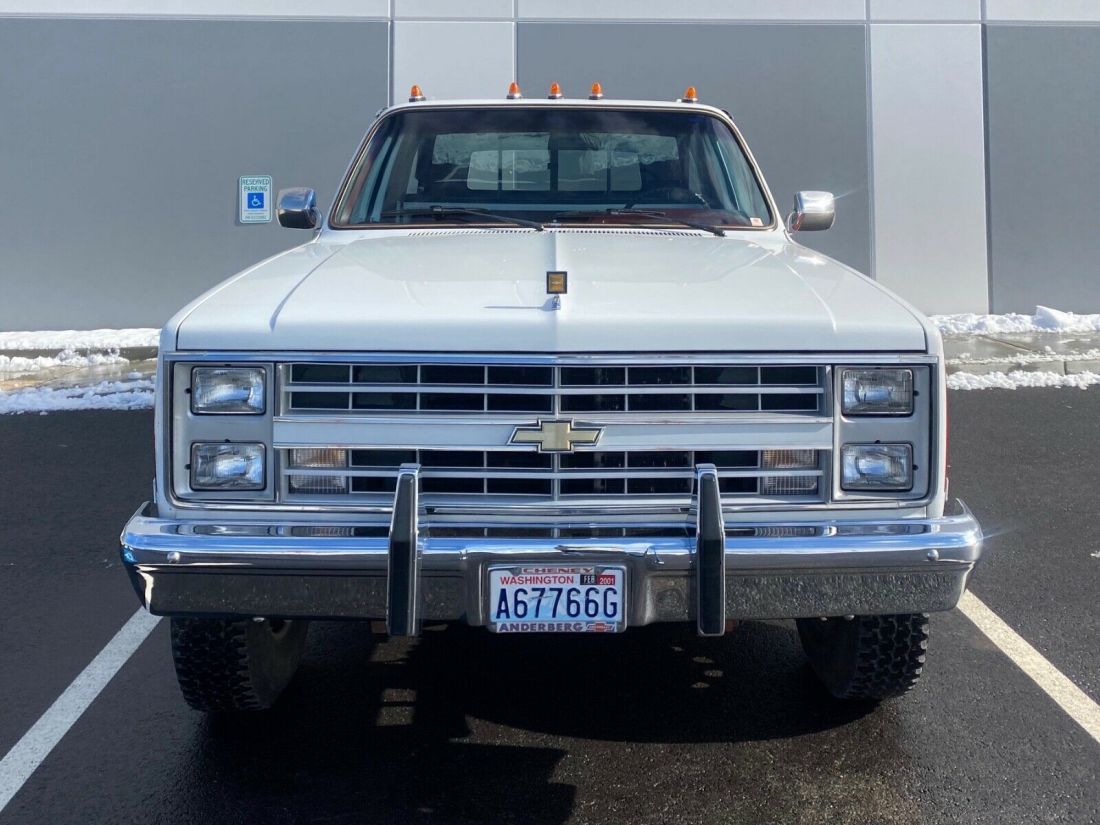 1985 Chevrolet C/K Pickup 2500 ONLY 39,225 ACTUAL MILES ONE FAMILY OWNED K20 4X4 - photo 7