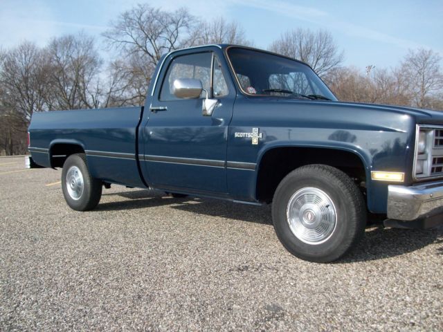 1985 Chevrolet C/K Pickup 1500 Scottsdale - photo 7