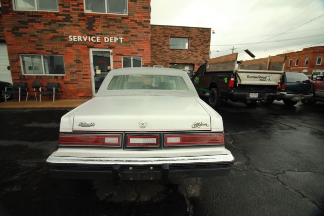 1985 Chrysler Fifth Avenue - photo 8