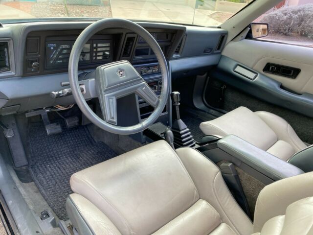 1985 Chrysler Laser XE - photo 10