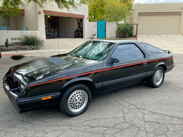 1985 Chrysler Laser XE - photo 2
