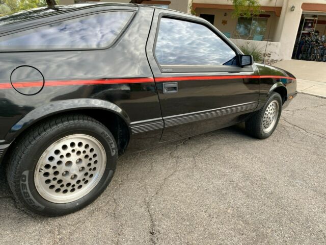 1985 Chrysler Laser XE - photo 3