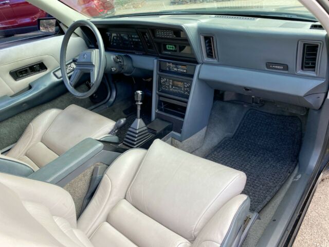 1985 Chrysler Laser XE - photo 9