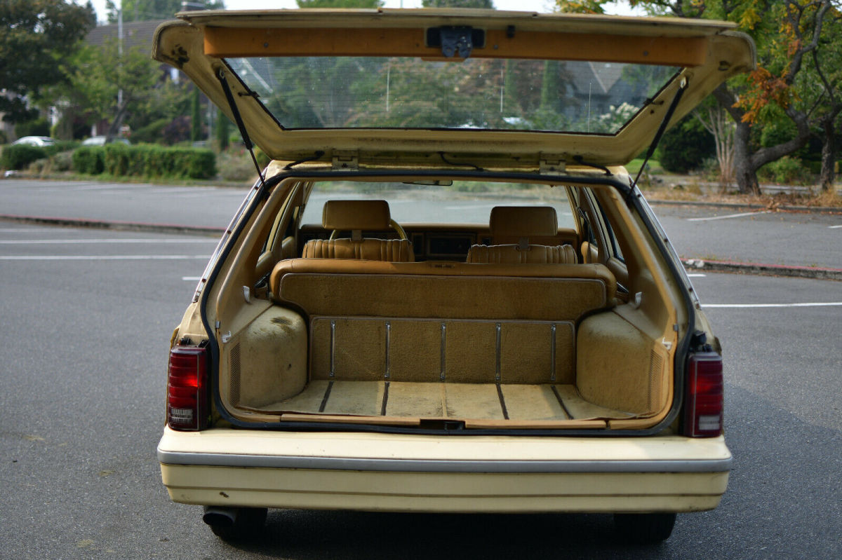 1985 Chrysler LeBaron - photo 6