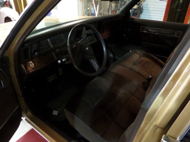 1985 Chrysler LeBaron - photo 4
