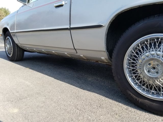 1985 Chrysler LeBaron Convertible - photo 3
