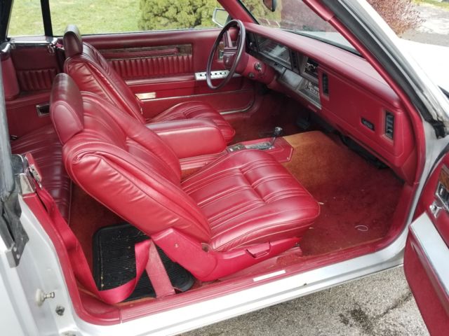 1985 Chrysler LeBaron Convertible - photo 7