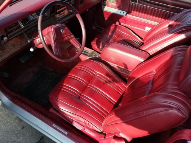 1985 Chrysler LeBaron Convertible - photo 9