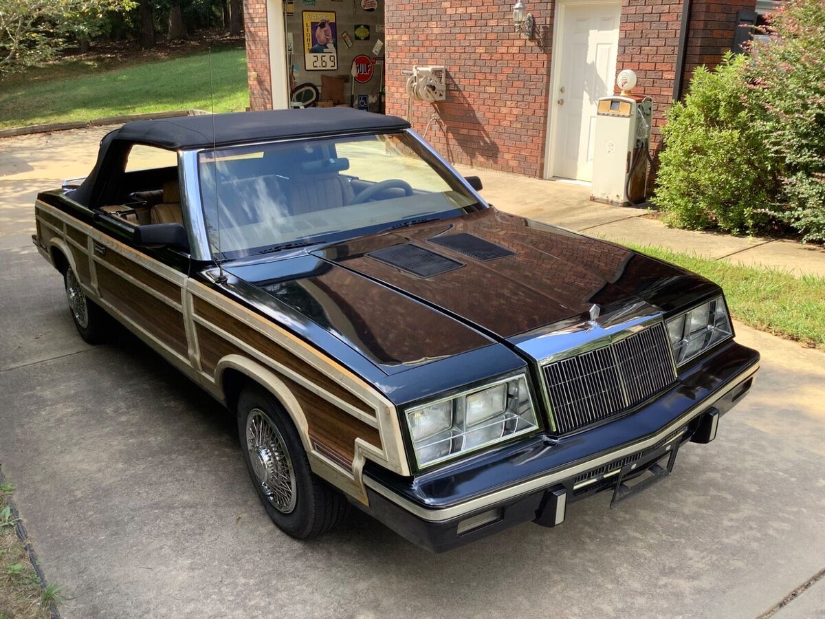 1985 Chrysler LeBaron - photo 2