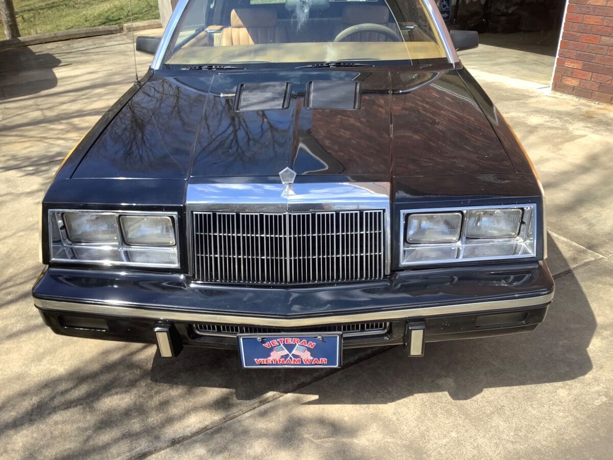 1985 Chrysler LeBaron - photo 7