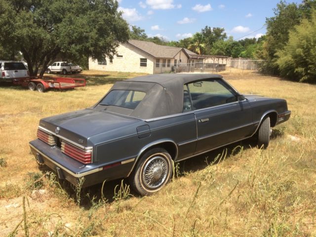 1985 Chrysler LeBaron - photo 2