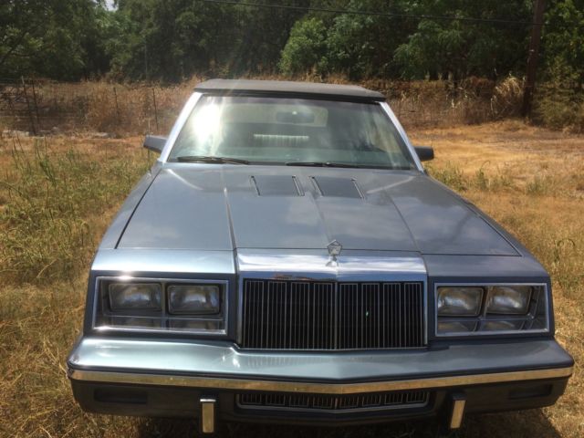 1985 Chrysler LeBaron - photo 4