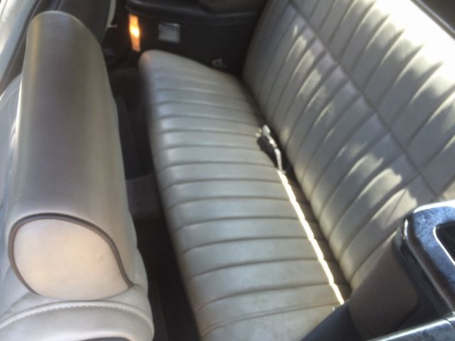 1985 Chrysler LeBaron - photo 8