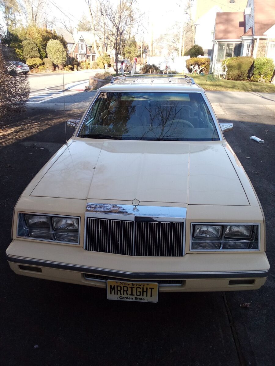 1985 Chrysler LeBaron - photo 4