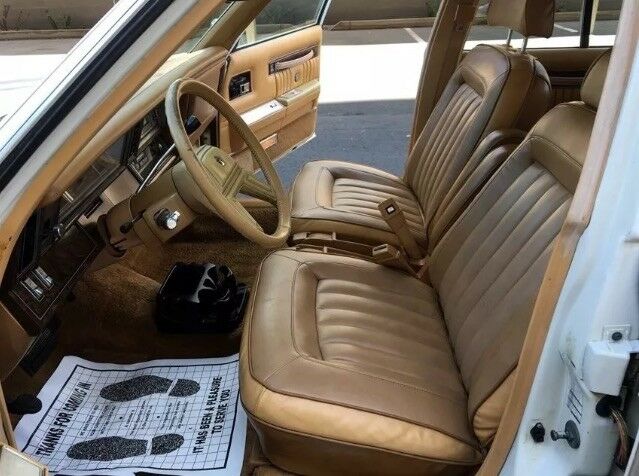 1985 Chrysler LeBaron Wood - photo 4