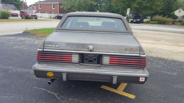 1985 Chrysler New Yorker Sedan - photo 2