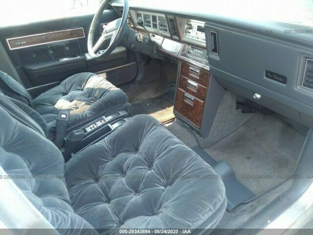 1985 Chrysler New Yorker Base 4dr Sedan - photo 5