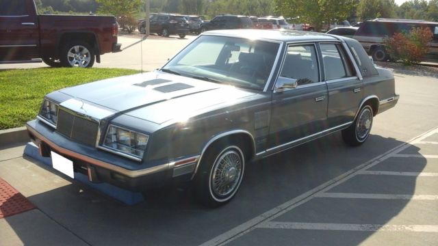 1985 Chrysler New Yorker - photo 6
