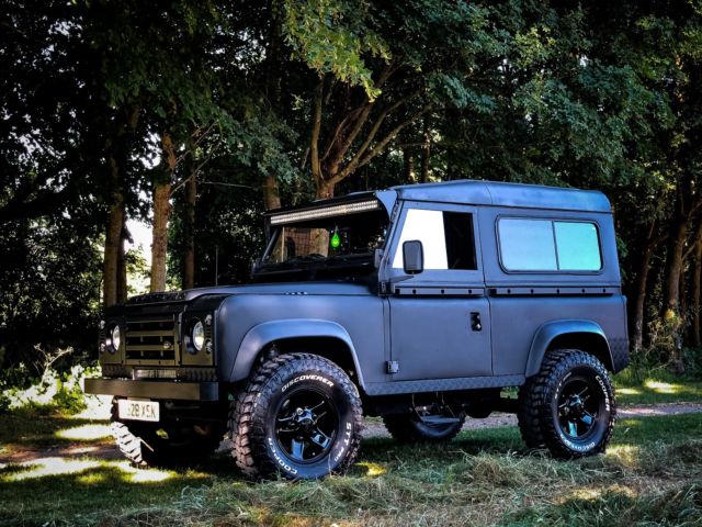 1985 Classic Land Rover Defender 90 2.5 TD Matt Black 4WD SWB UK Import 4x4 1985 Land Rover Defender