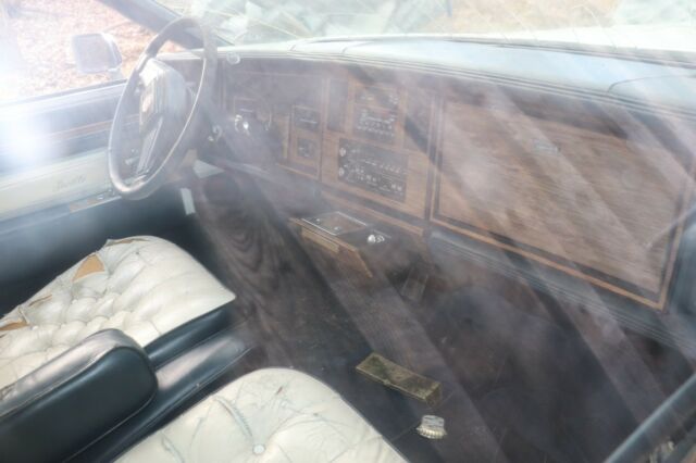 1985 Cadillac Seville - photo 12