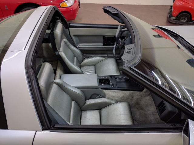 1985 Chevrolet Corvette - photo 6