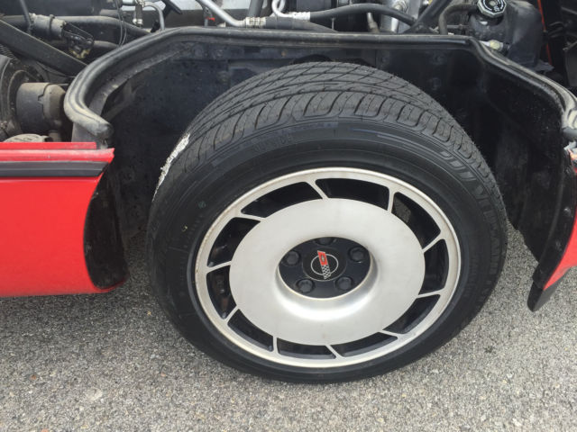 1985 Chevrolet Corvette - photo 10