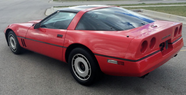 1985 Chevrolet Corvette - photo 2