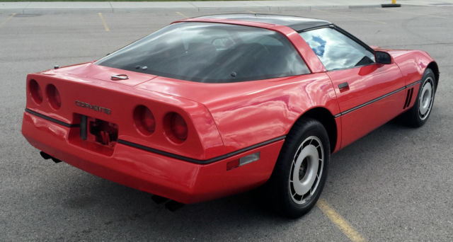 1985 Chevrolet Corvette - photo 3