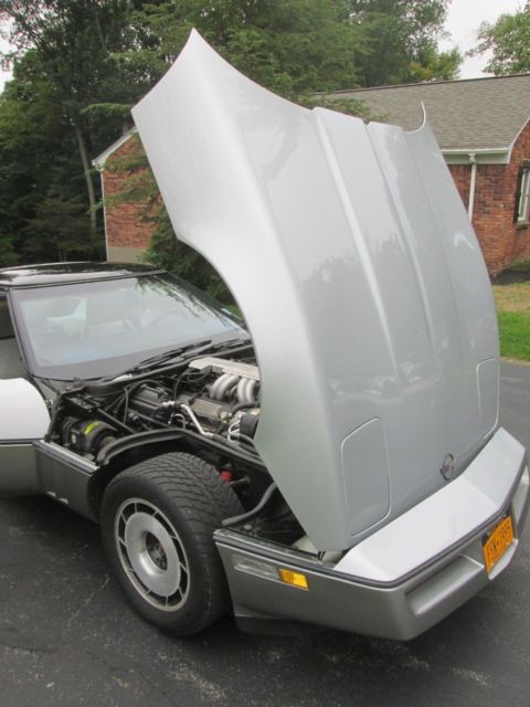 1985 Chevrolet Corvette - photo 8