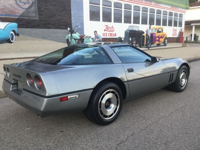 1985 Chevrolet Corvette - photo 3