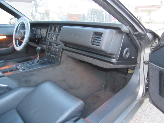 1985 Chevrolet Corvette - photo 8